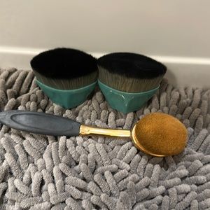 Makeup brush mini set